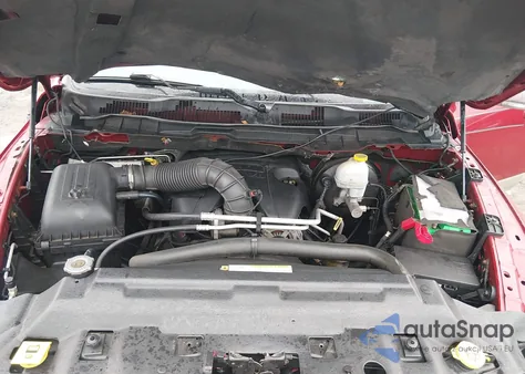 2010 Dodge Ram 1500 Laramie z USA, uszkodzony, nr VIN 1D7RV1GT2AS257140